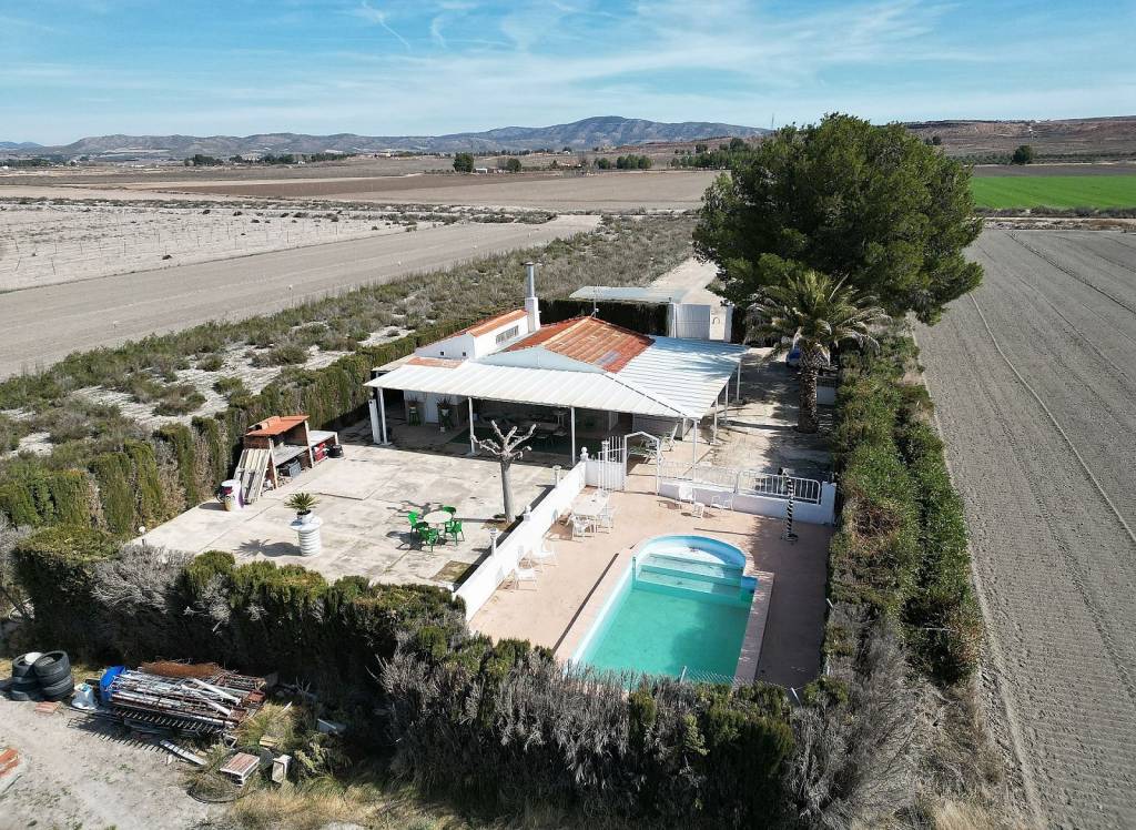 Resale - Villa - Villena