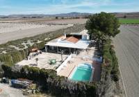 Resale - Villa - Villena