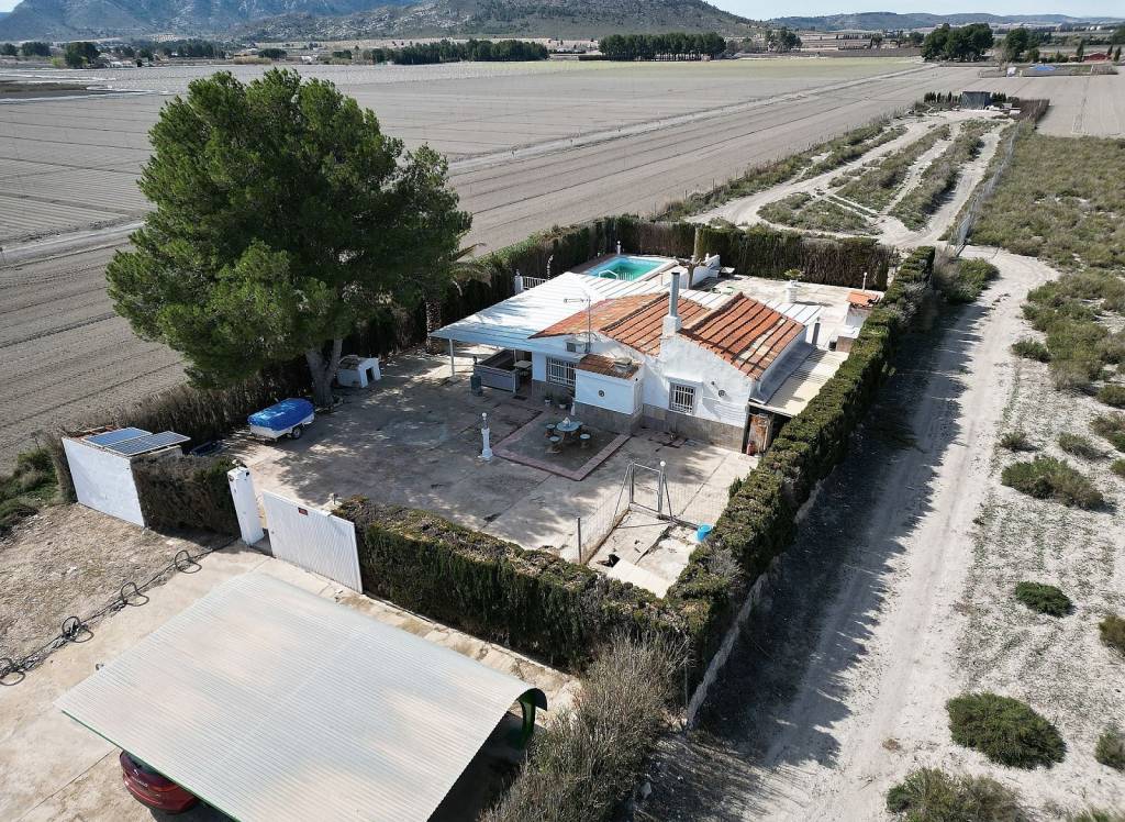 Resale - Villa - Villena