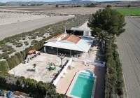 Resale - Villa - Villena