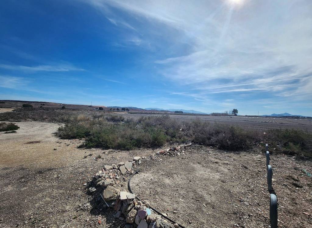 Resale - Villa - Villena