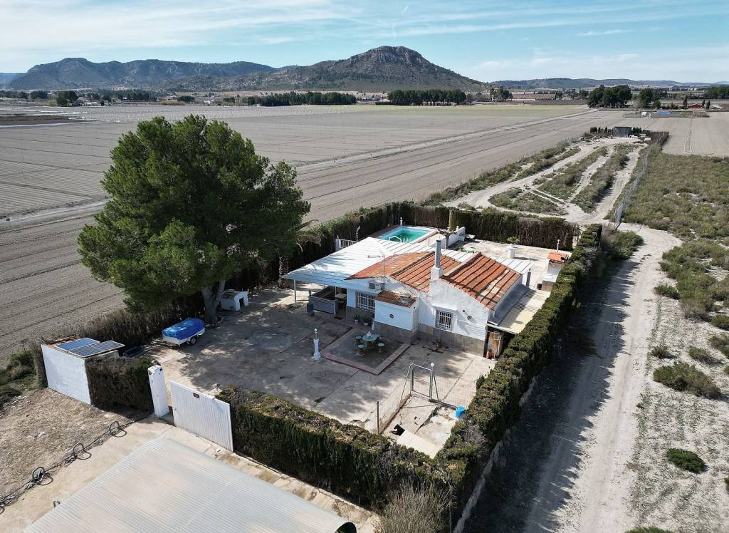 Resale - Villa - Villena