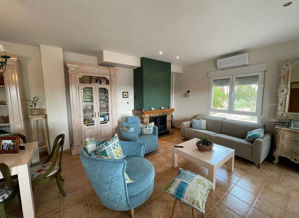 Resale - Villa - Yecla