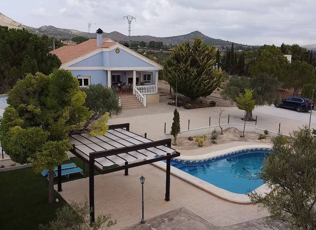 Resale - Villa - Yecla