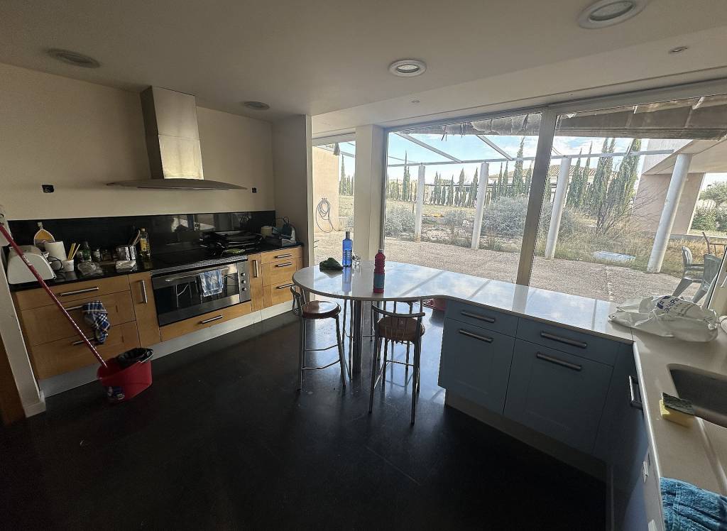 Resale - Villa - Yecla