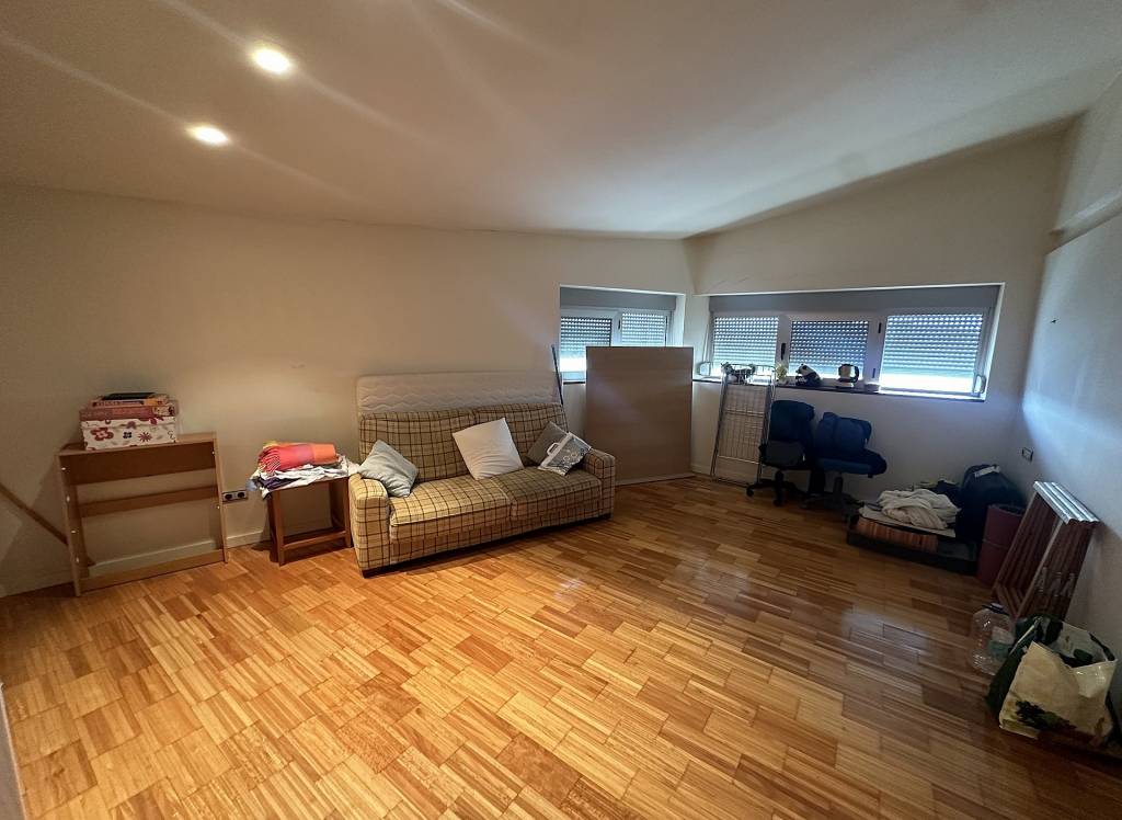 Resale - Villa - Yecla