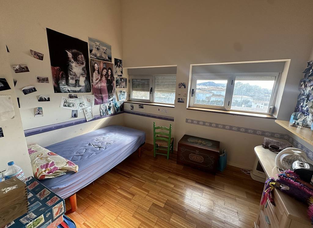 Resale - Villa - Yecla