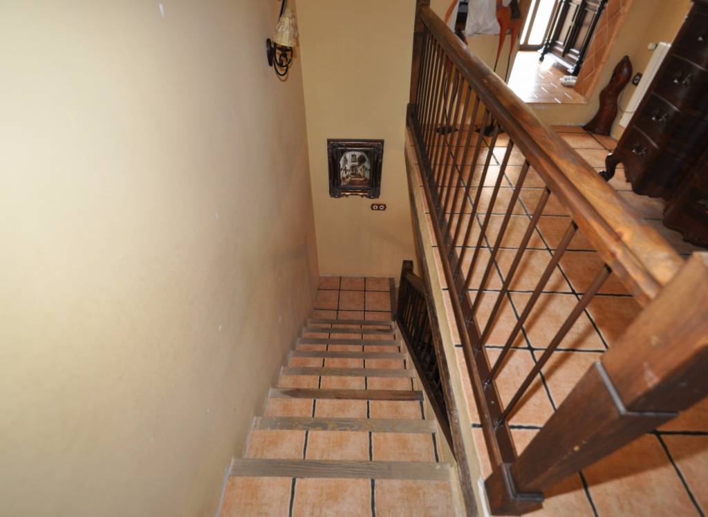 Resale - Village House - Chinorlet - Urban location