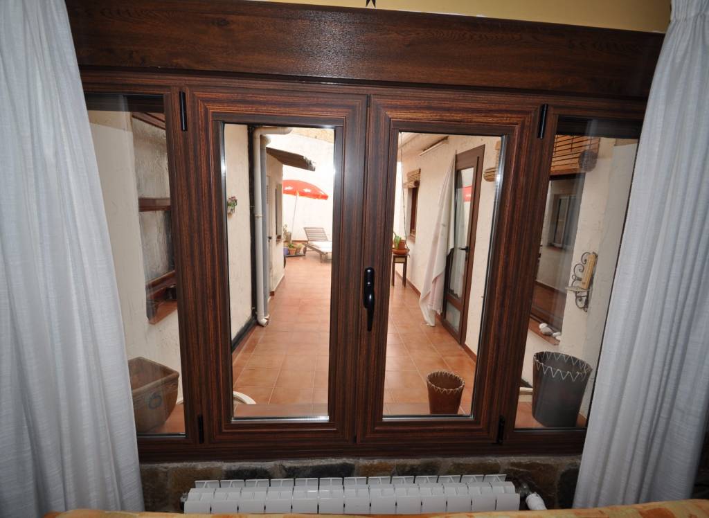 Resale - Village House - Chinorlet - Urban location