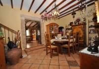 Resale - Village House - Chinorlet - Urban location