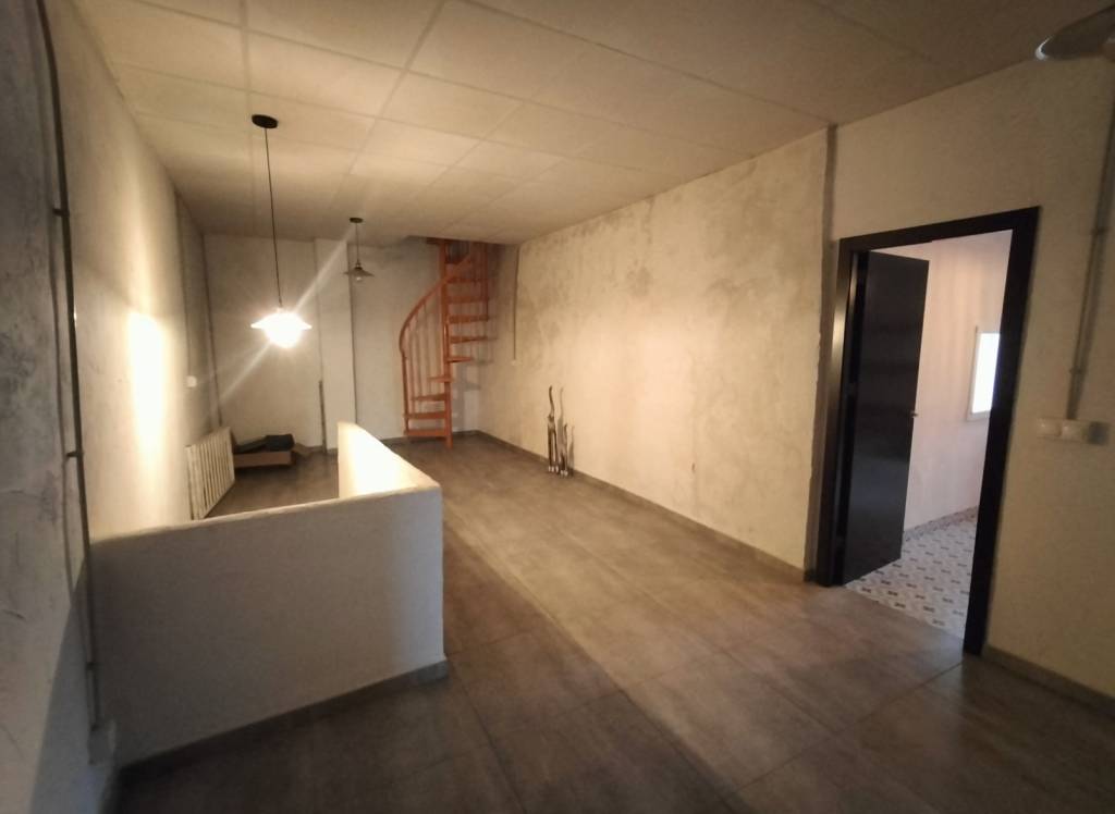 Resale - Village House - Monovar - In hamlet