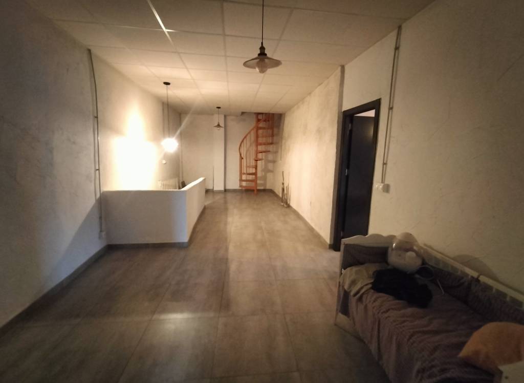 Resale - Village House - Monovar - In hamlet