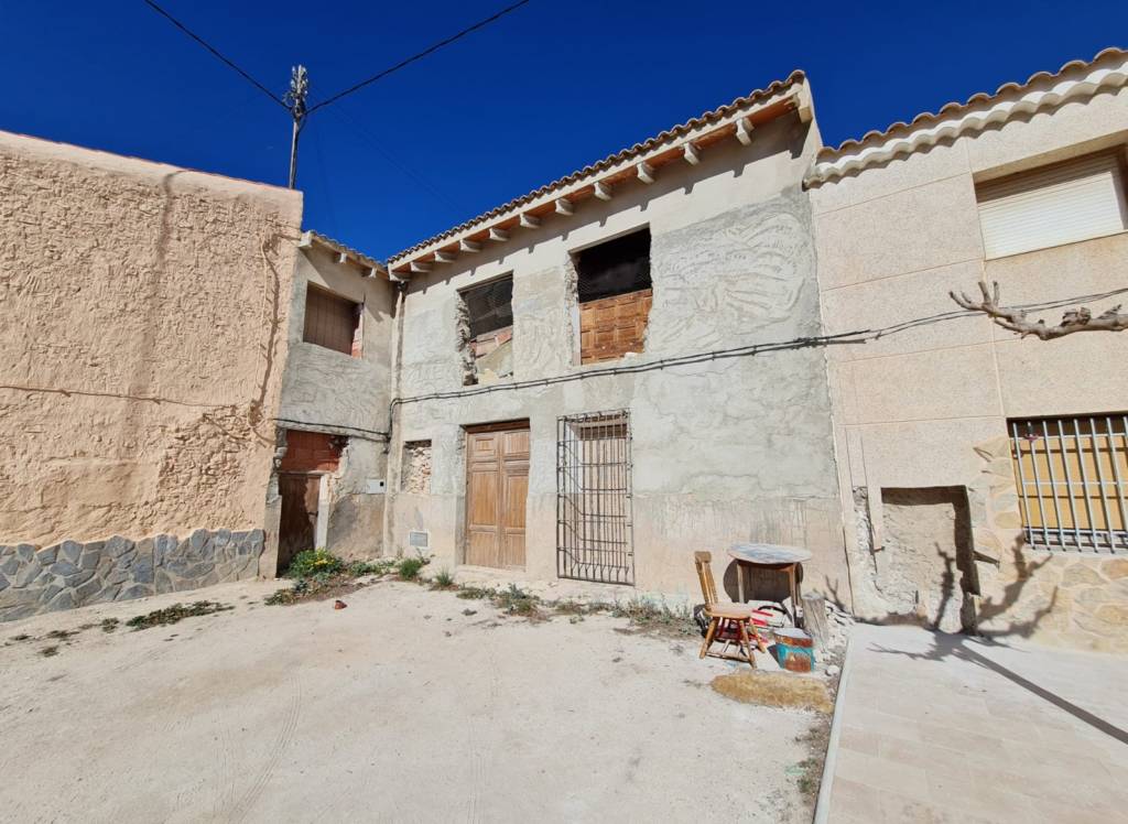 Resale - Village House - Pinoso - In hamlet