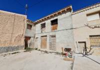 Resale - Village House - Pinoso - In hamlet