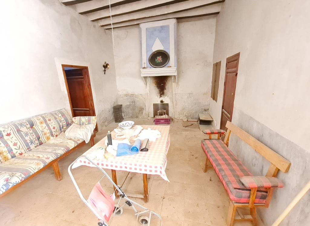 Resale - Village House - Pinoso - In hamlet