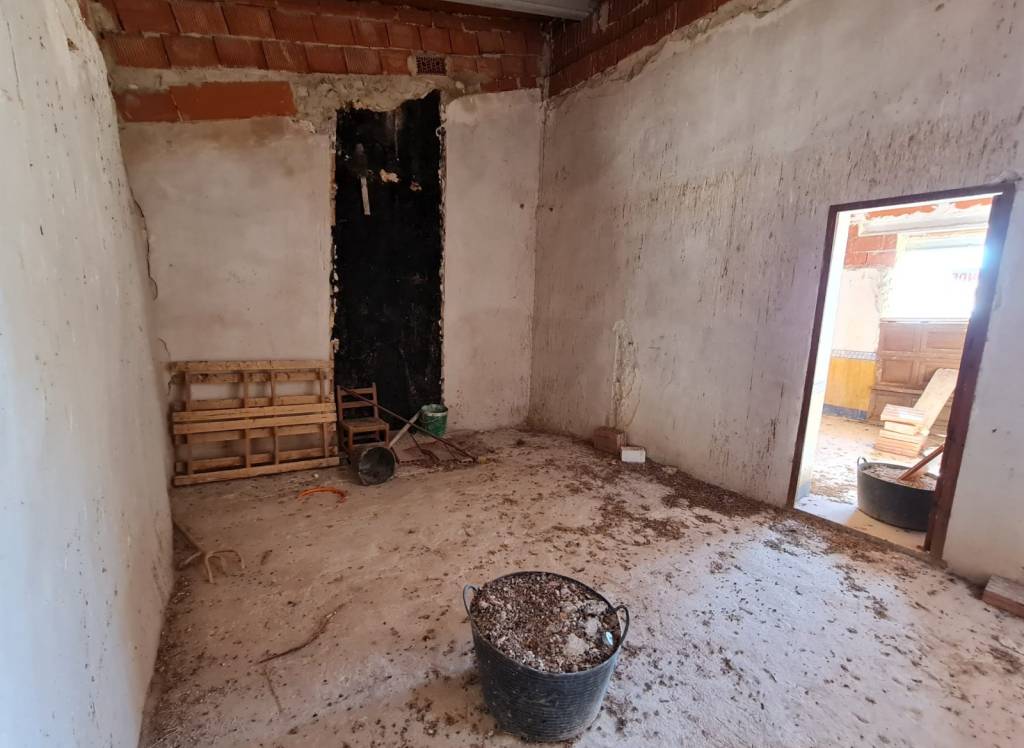 Resale - Village House - Pinoso - In hamlet