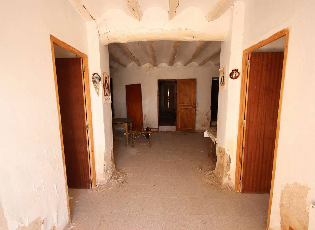 Resale - Village House - Raspay