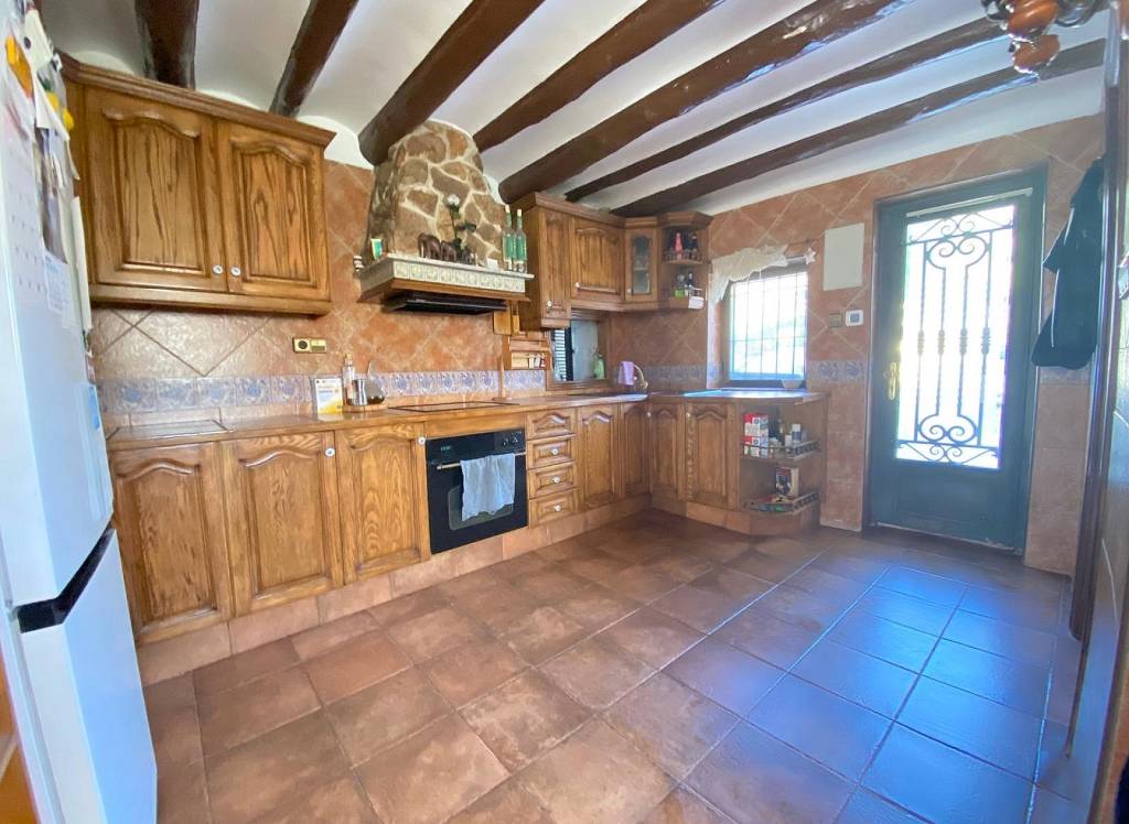 Resale - Village House - Yecla