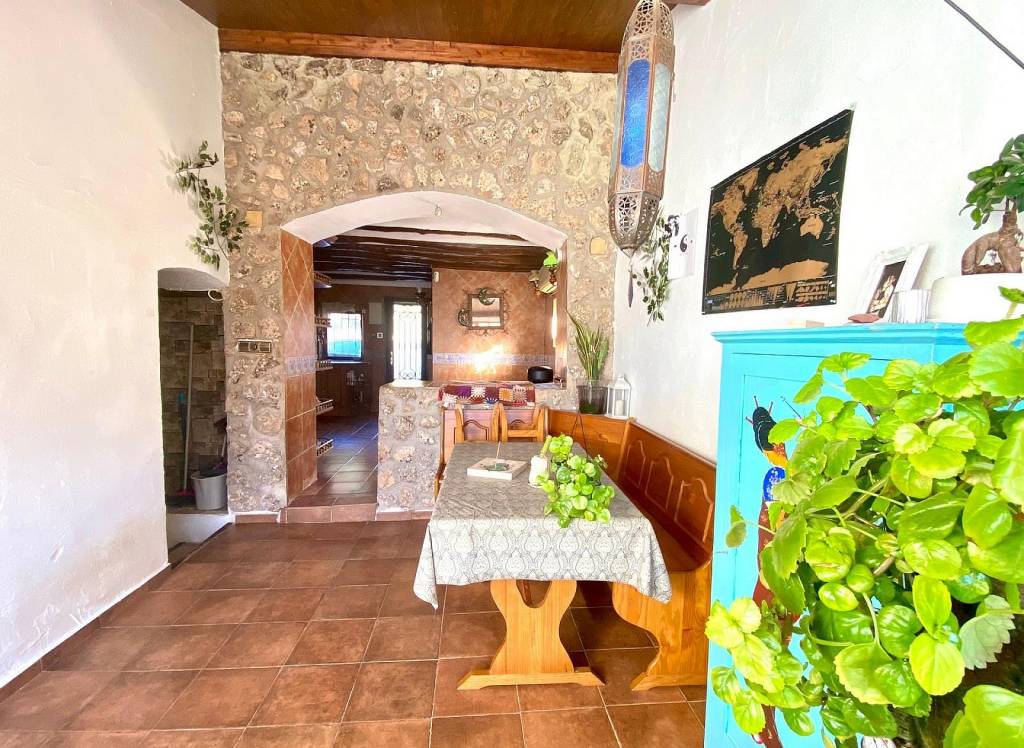 Resale - Village House - Yecla