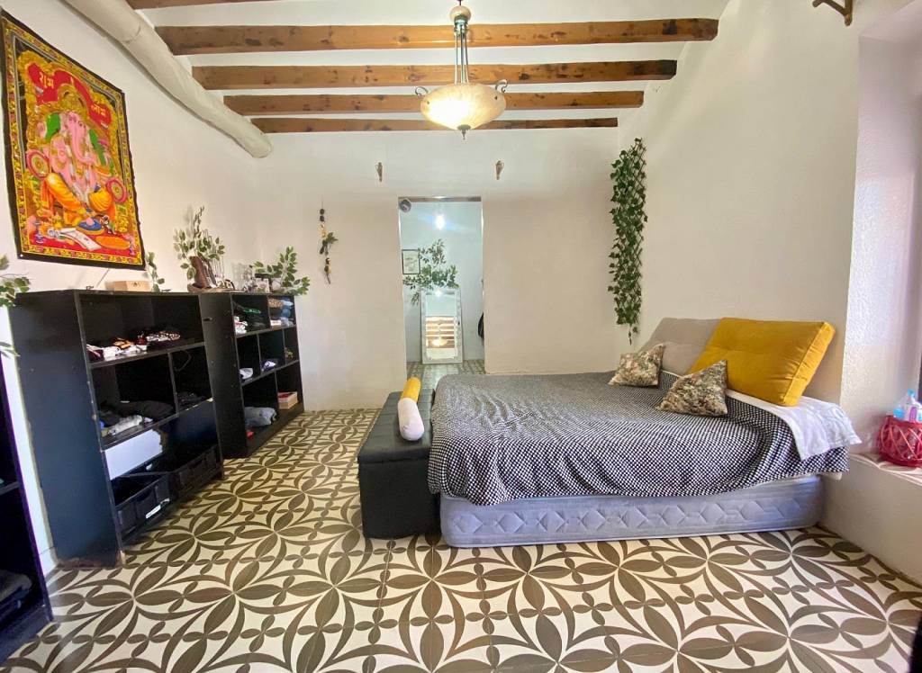 Resale - Village House - Yecla