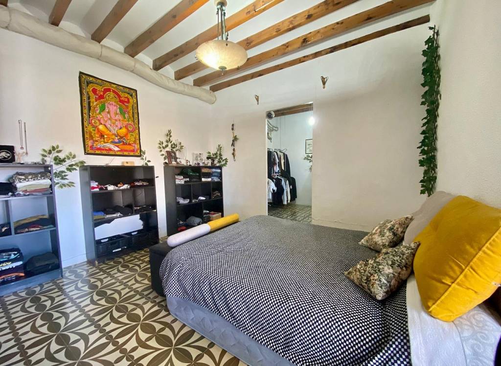 Resale - Village House - Yecla