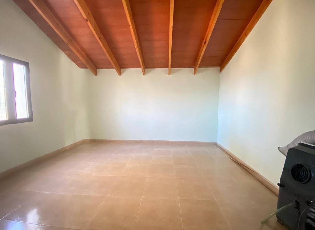 Resale - Village House - Yecla