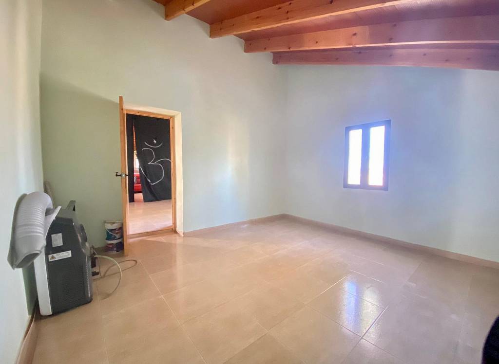 Resale - Village House - Yecla