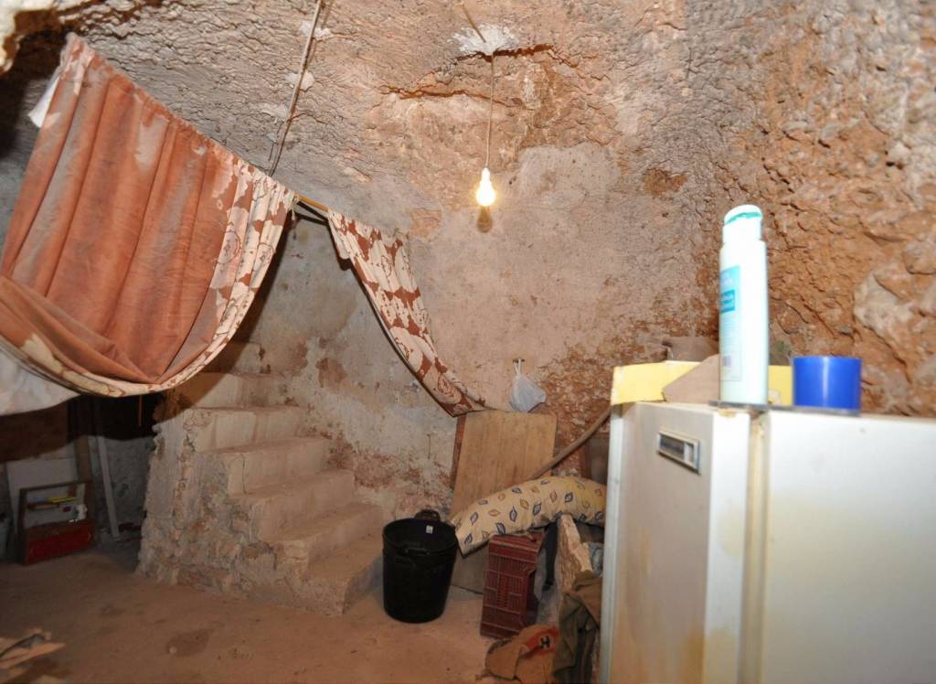 Venta - Casa Cueva - La Zarza - Rural location