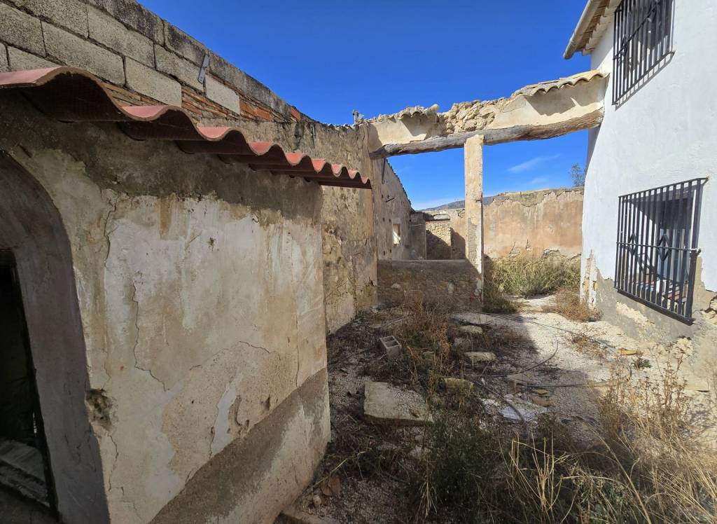 Venta - Casa de Campo - Monovar