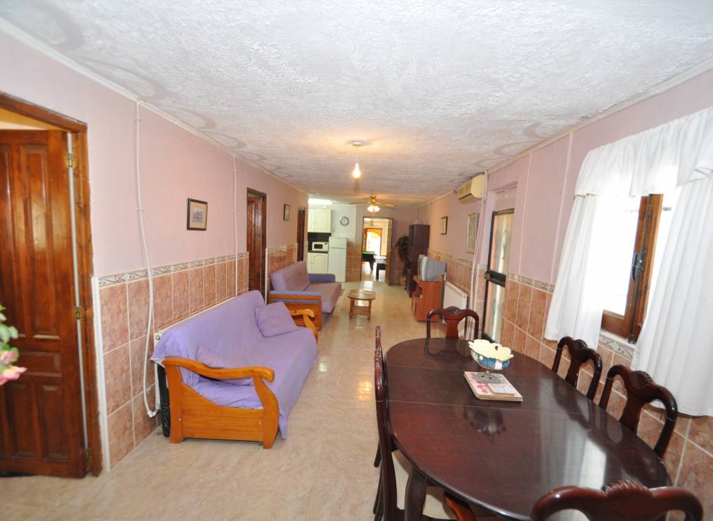 Venta - Casa de Campo - Pinoso - Edge of town