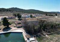 Venta - Casa de Campo - Villena - In hamlet