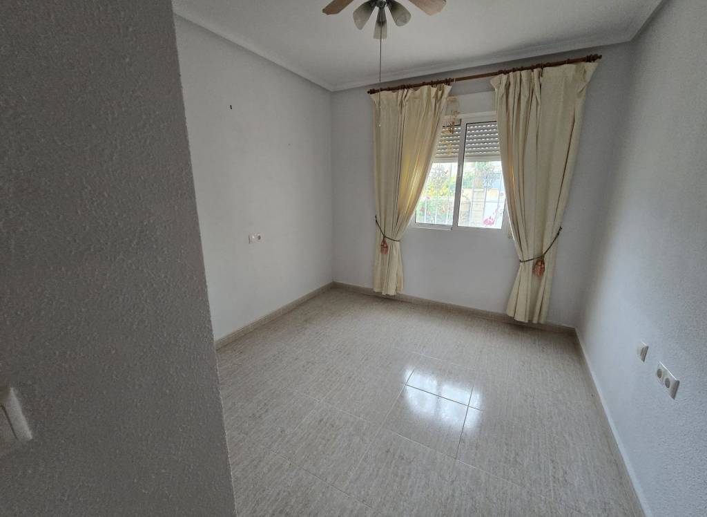 Venta - Detached Villa - Monforte Del Cid - Monforte del Cid