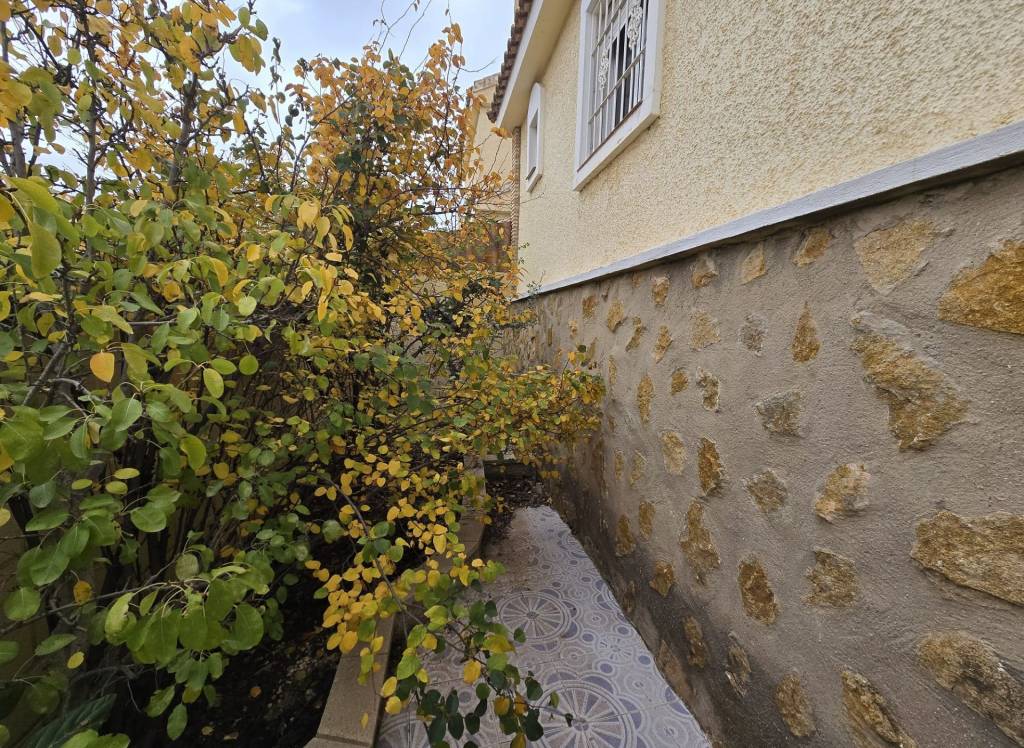 Venta - Detached Villa - Monforte Del Cid - Monforte del Cid