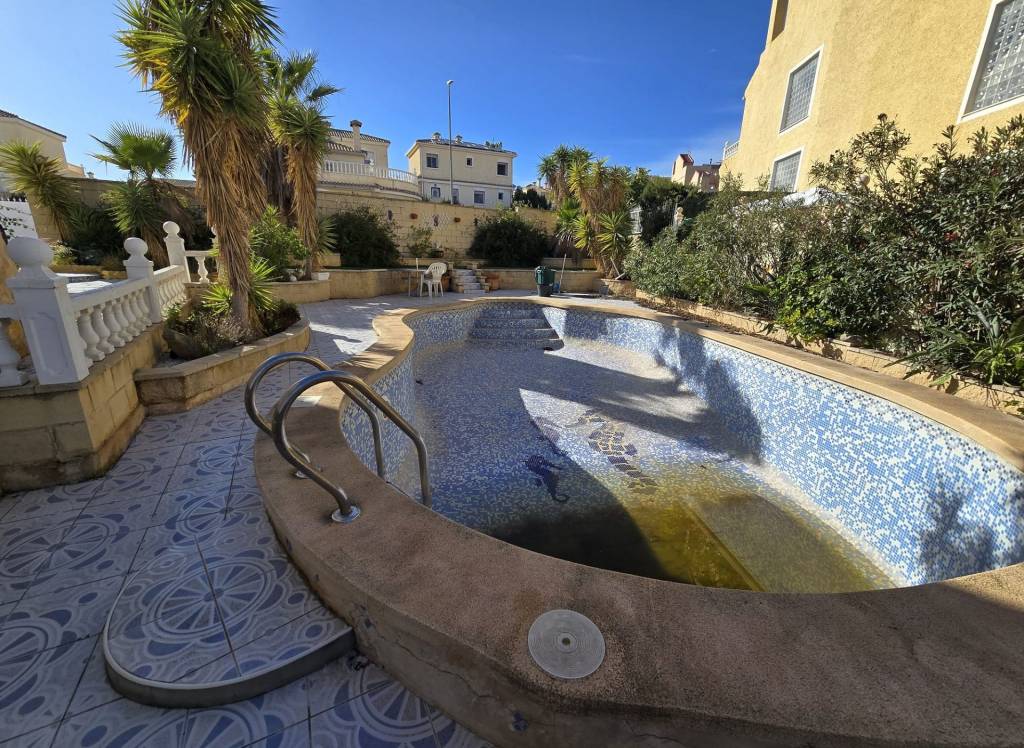 Venta - Detached Villa - Monforte Del Cid - Monforte del Cid