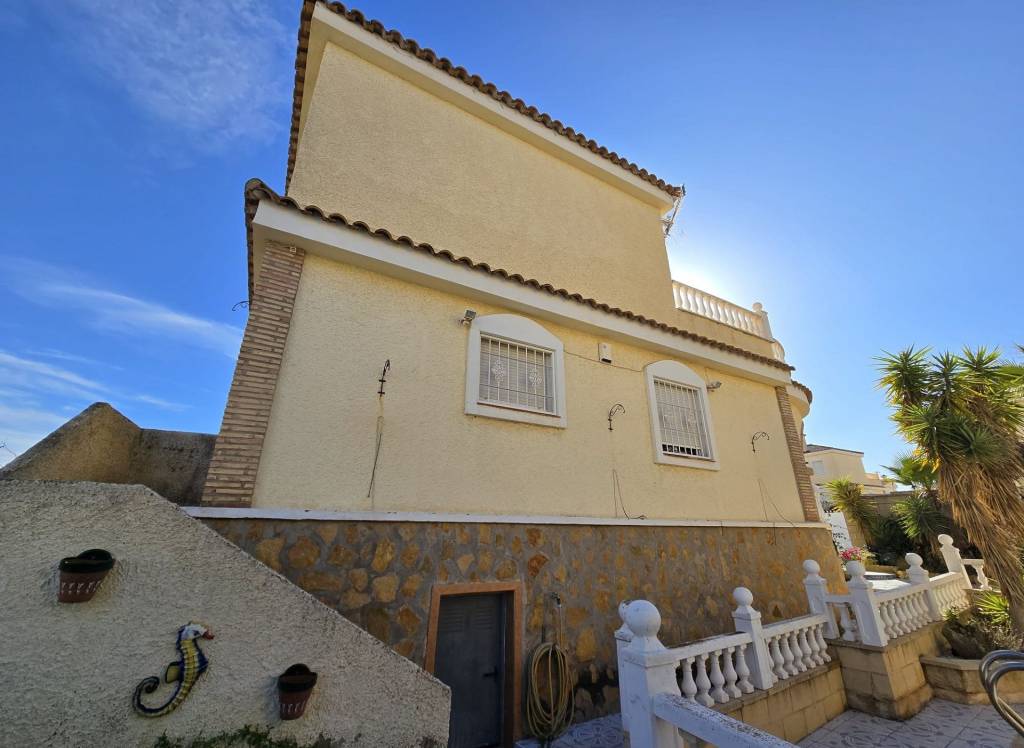 Venta - Detached Villa - Monforte Del Cid - Monforte del Cid
