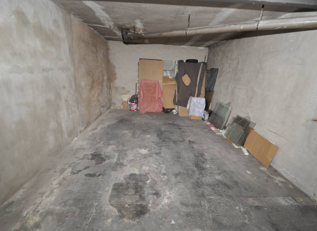 Venta - Garage - Pinoso - Urban location