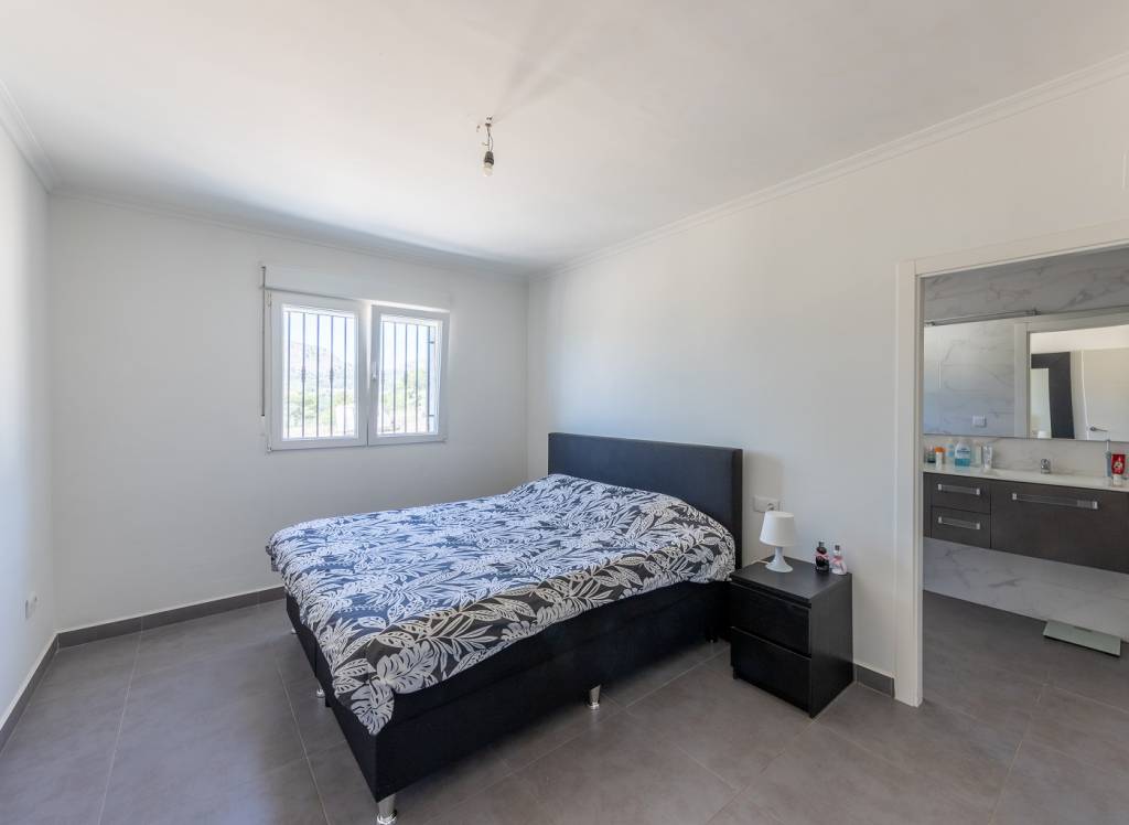 Venta - Obra Nueva - Novelda - Urban location