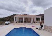 Venta - Obra Nueva - Novelda - Urban location