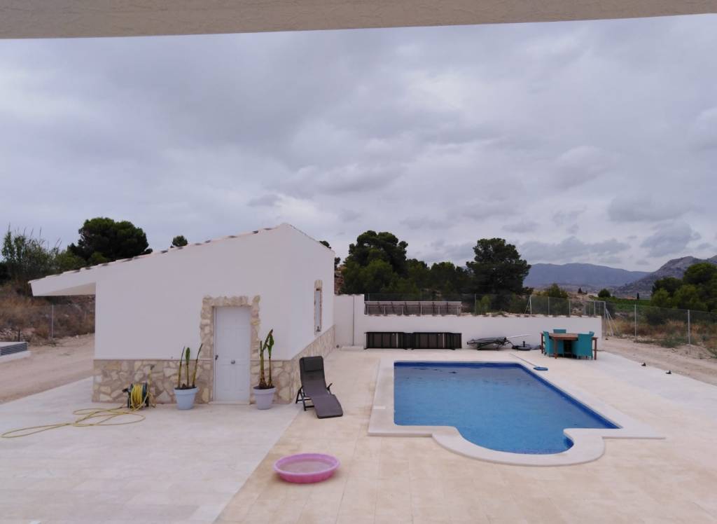 Venta - Obra Nueva - Novelda - Urban location