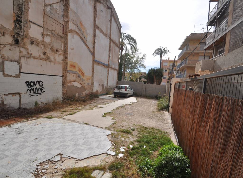 Venta - Terreno - Monóvar/Monóver - Urban location