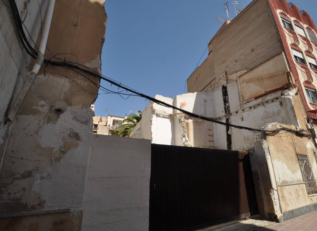 Venta - Terreno - Monóvar/Monóver - Urban location