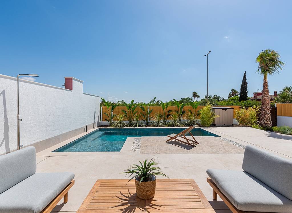 Venta - Terreno - Petrer