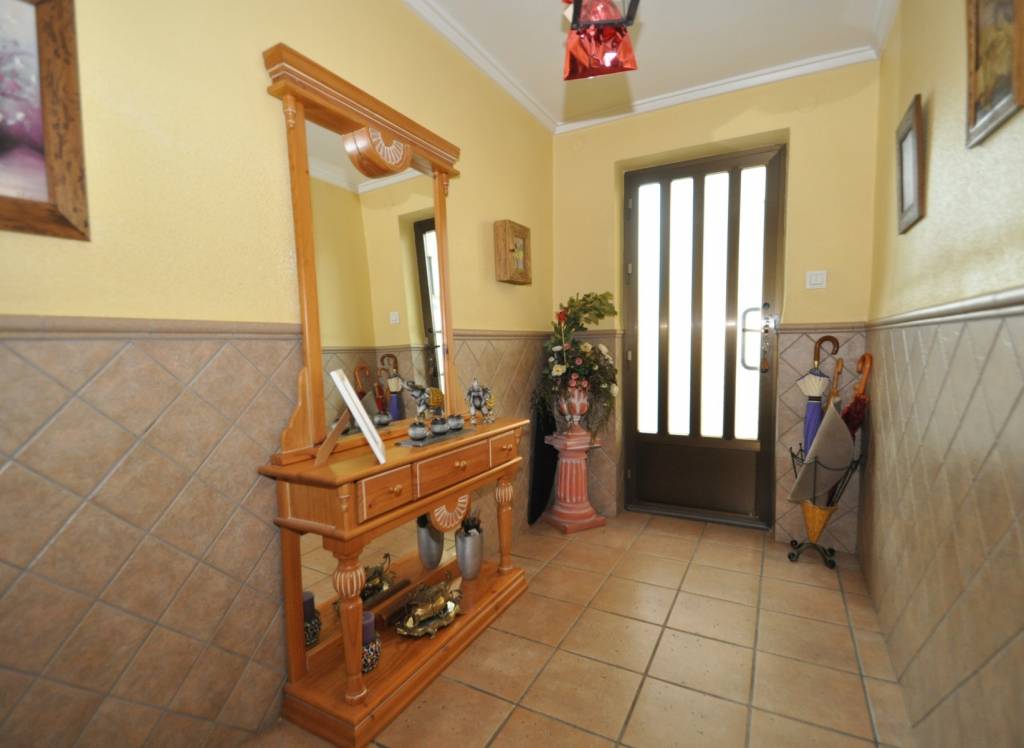 Venta - Town House - Pinoso - Urban location