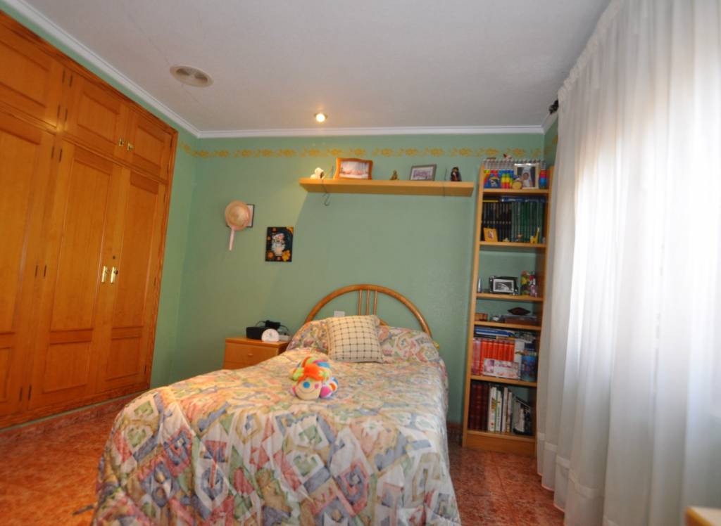 Venta - Town House - Pinoso - Urban location