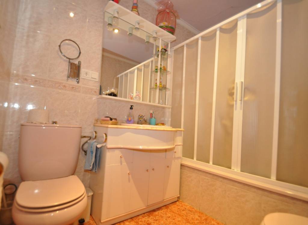 Venta - Town House - Pinoso - Urban location