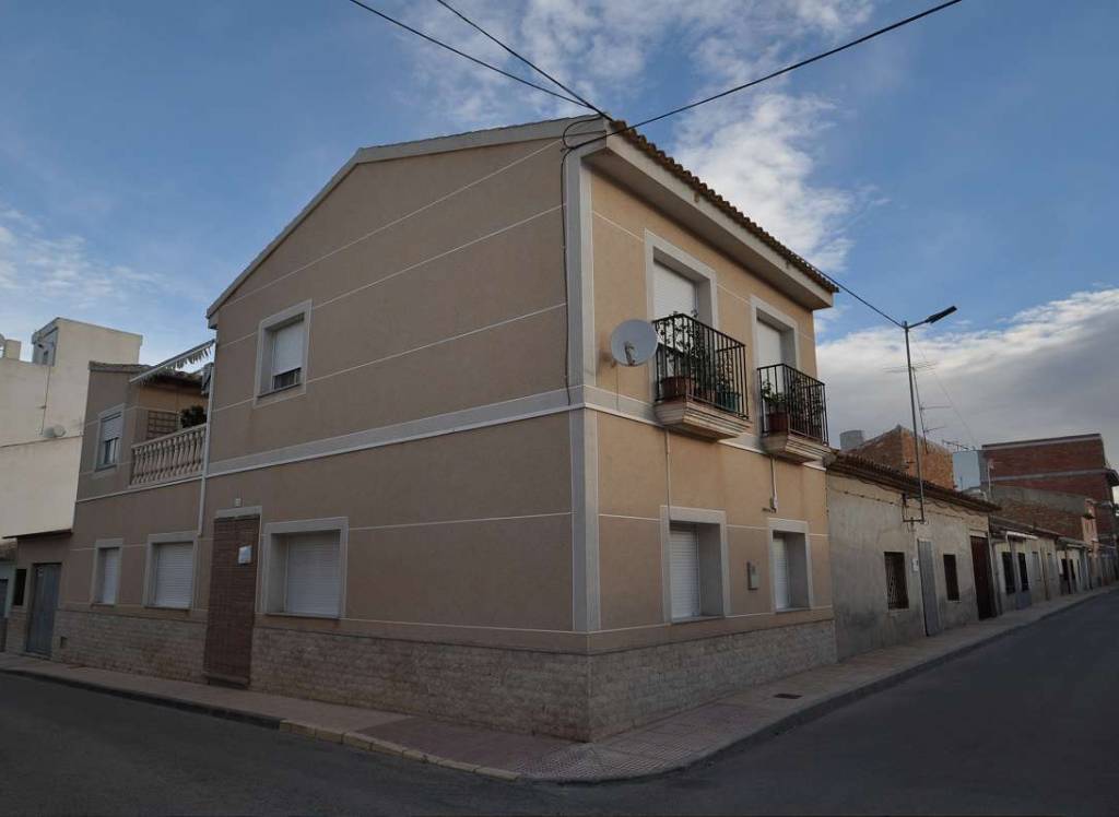 Venta - Town House - Pinoso - Urban location
