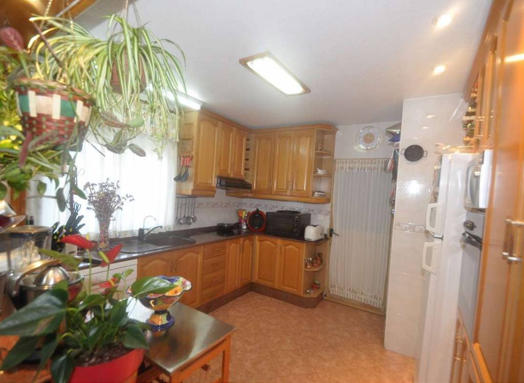 Venta - Town House - Pinoso - Urban location