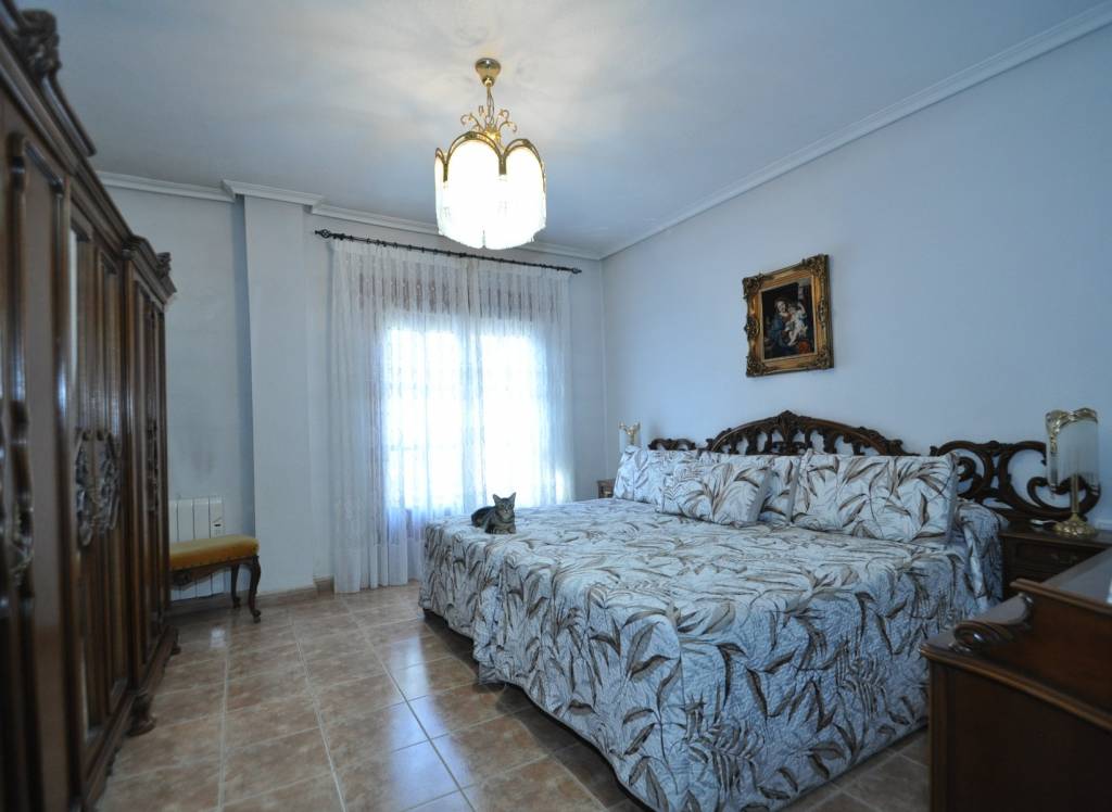 Venta - Town House - Pinoso - Urban location