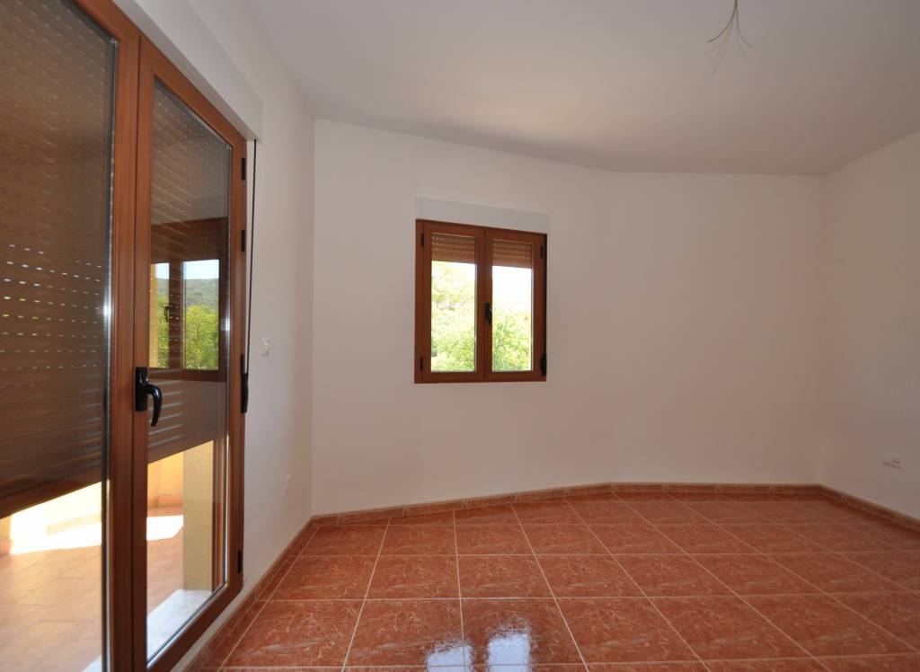 Venta - Town House - Pinoso - Urban location