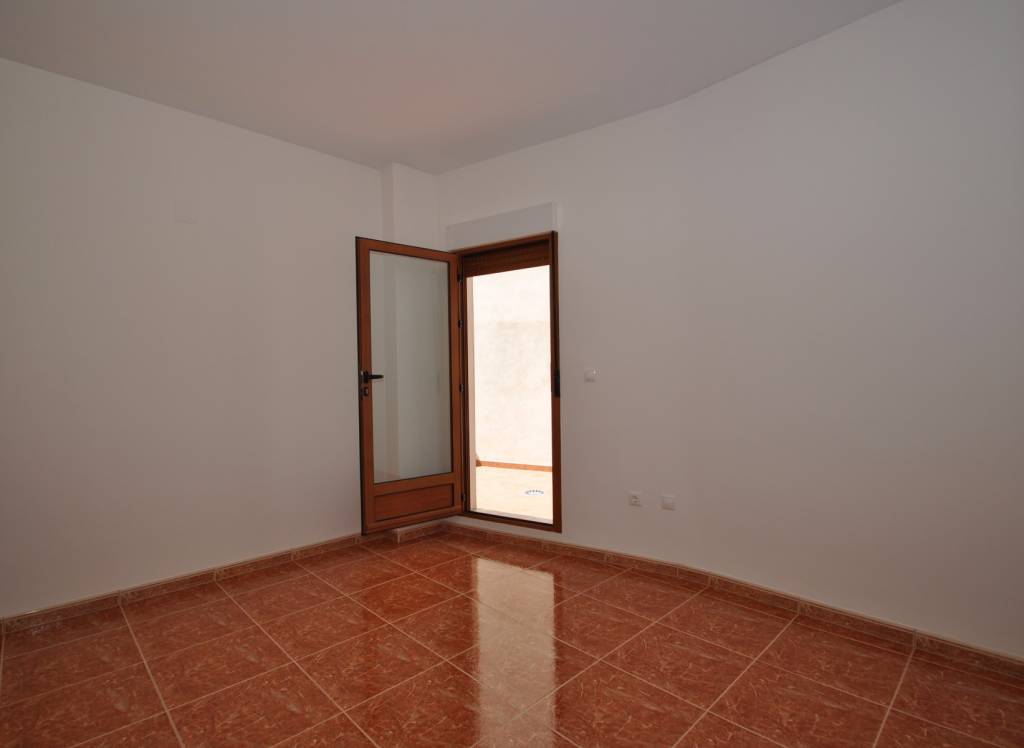 Venta - Town House - Pinoso - Urban location